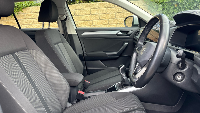 Volkswagen T-Roc 1.0 TSI Life 5dr Petrol Hatchback